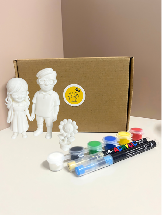 [DIY Kit] Custom Couple Figurine